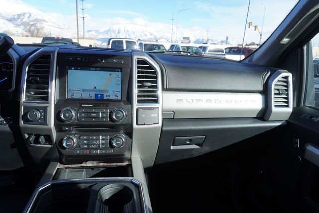 2017 Ford SUPER DUTY F-350 LARIAT - 22988269 - 30