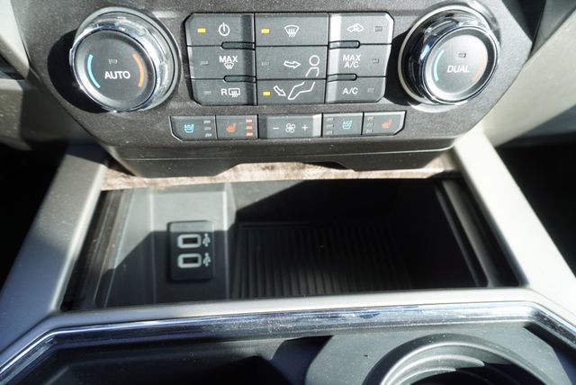 2017 Ford SUPER DUTY F-350 LARIAT - 22988269 - 39