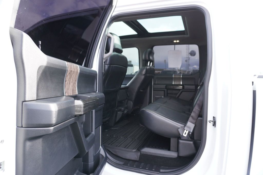 2017 Ford SUPER DUTY F-350 LARIAT - 22988443 - 22