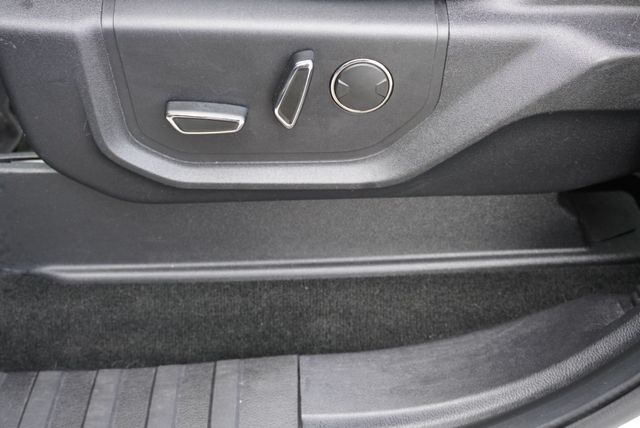 2017 Ford SUPER DUTY F-350 LARIAT - 22988443 - 29