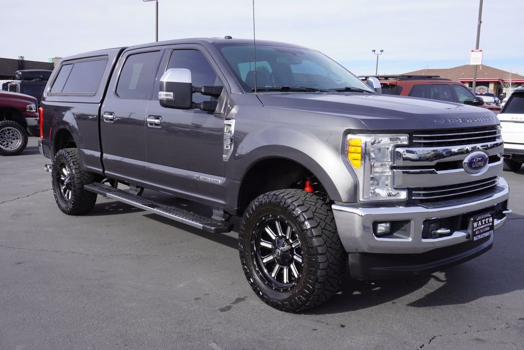 2017 Ford SUPER DUTY F-350 LARIAT FX4 - 22975562 - 13