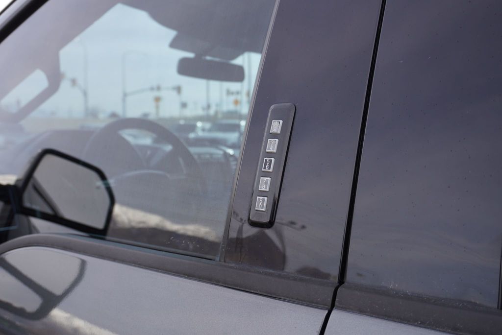 2017 Ford SUPER DUTY F-350 LARIAT FX4 - 22975562 - 20