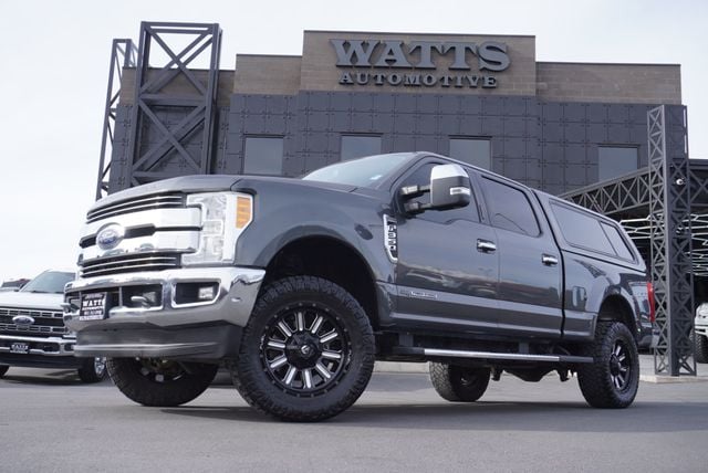 2017 Ford SUPER DUTY F-350 LARIAT FX4 - 22975562 - 2