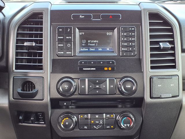 2017 Ford Super Duty F-350 DRW Cab-Chassis 8' Utility Truck w/Crane (5000lb) - 23002341 - 10