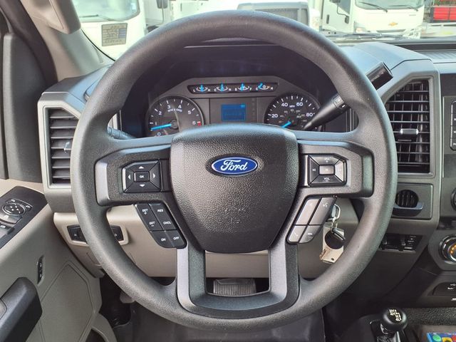 2017 Ford Super Duty F-350 DRW Cab-Chassis 8' Utility Truck w/Crane (5000lb) - 23002341 - 35