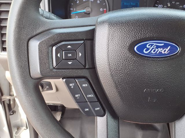 2017 Ford Super Duty F-350 DRW Cab-Chassis 8' Utility Truck w/Crane (5000lb) - 23002341 - 37