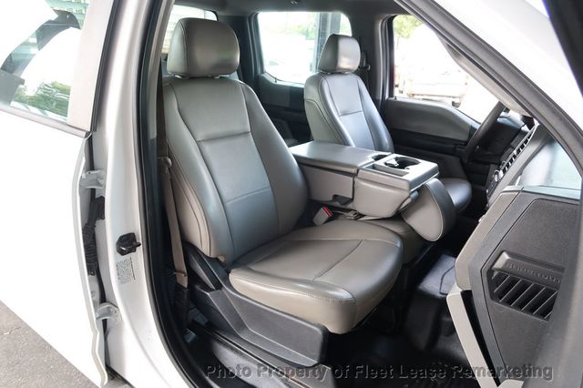 2017 Ford Super Duty F-350 DRW Cab-Chassis F350SD 2WD Crew Cab Utility Crane - 22554562 - 25