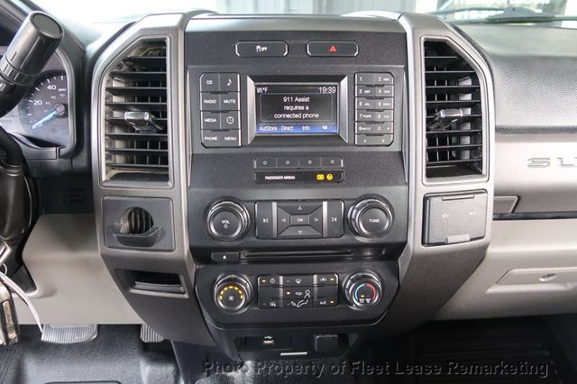 2017 Ford Super Duty F-350 DRW Cab-Chassis F350SD 2WD Crew Cab Utility Crane - 22554562 - 33