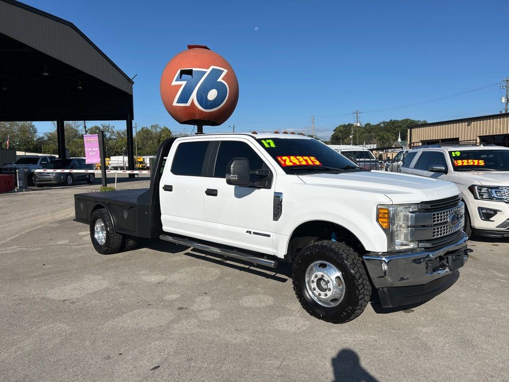2017 Ford F-350 Super Duty Chassis Cab