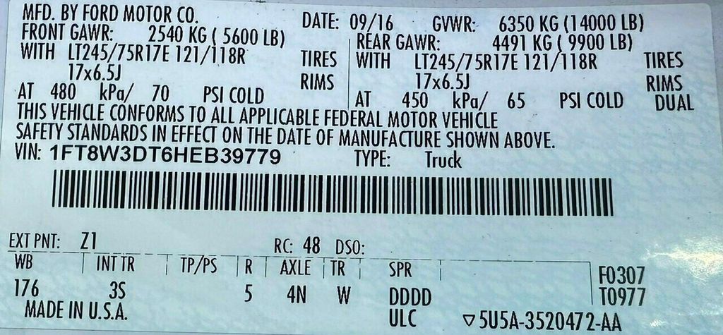 2017 Ford Super Duty F-350 DRW Cab-Chassis XLT 4WD Crew Cab 8' Box - 21339278 - 47