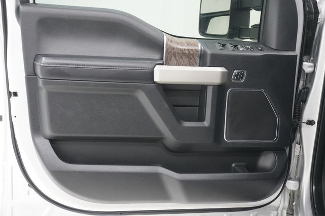 2017 Ford Super Duty F-350 SRW  - 23034866 - 13