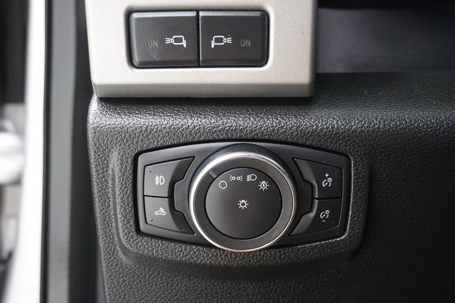 2017 Ford Super Duty F-350 SRW  - 23034866 - 29