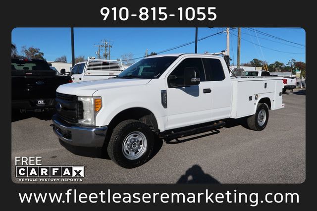 2017 Ford Super Duty F-350 SRW F350SD 4WD Supercab Utility SRW - 22958413 - 0