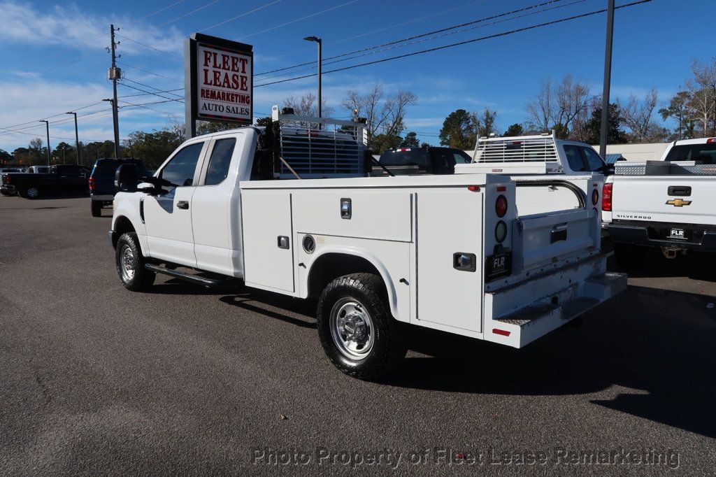 2017 Ford Super Duty F-350 SRW F350SD 4WD Supercab Utility SRW - 22958413 - 2