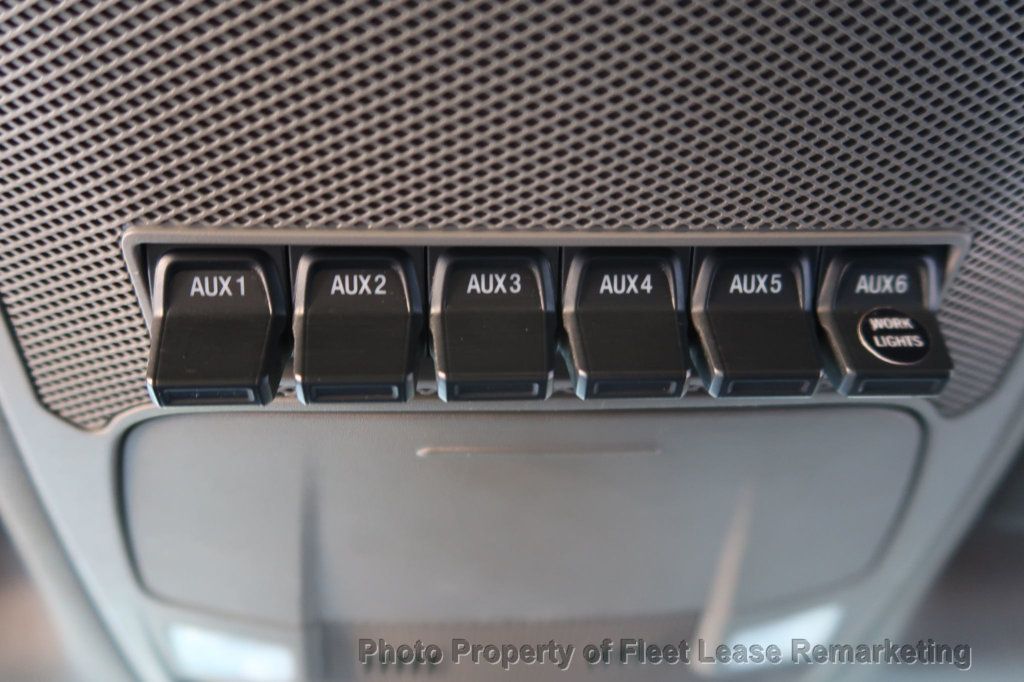 2017 Ford Super Duty F-350 SRW F350SD 4WD Supercab Utility SRW - 22958413 - 34