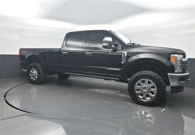 2017 Ford Super Duty F-350 SRW King Ranch - 22961748 - 36