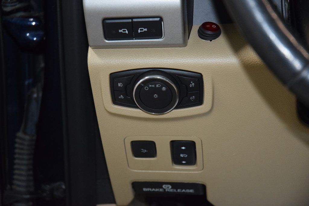 2017 Ford Super Duty F-350 SRW Lariat - 22982969 - 37