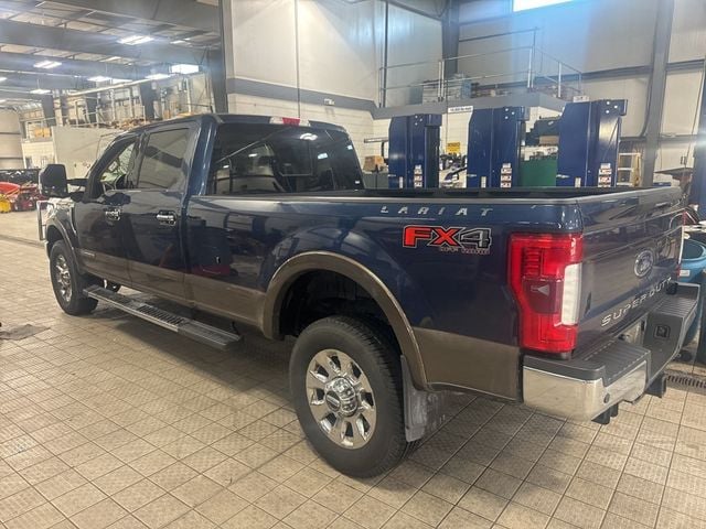 2017 Ford Super Duty F-350 SRW Lariat - 22982969 - 3