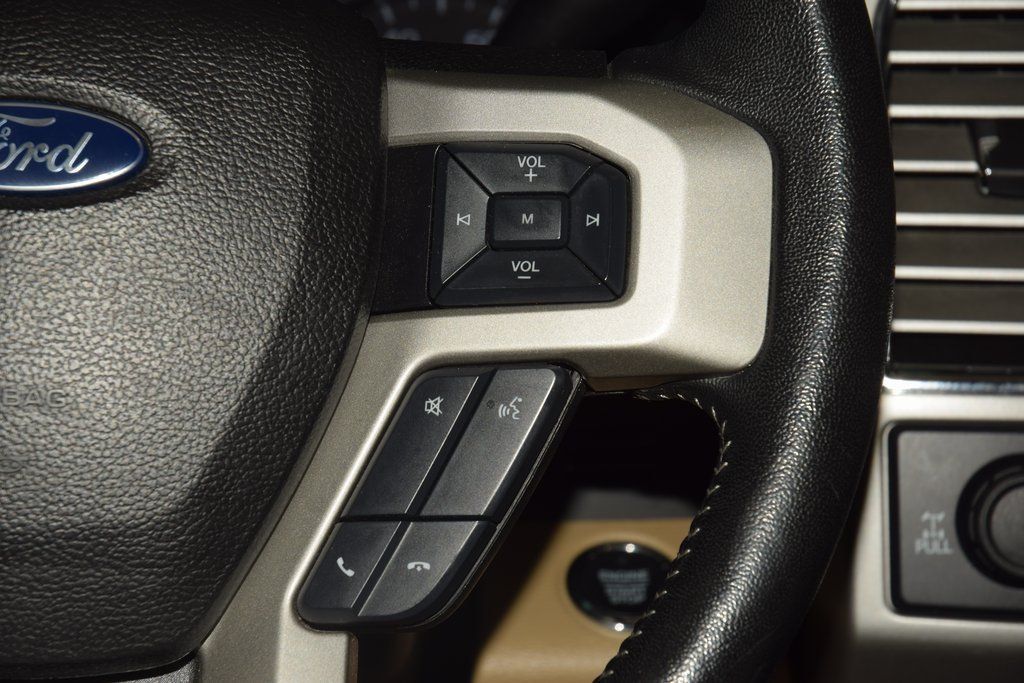 2017 Ford Super Duty F-350 SRW Lariat - 22982969 - 40