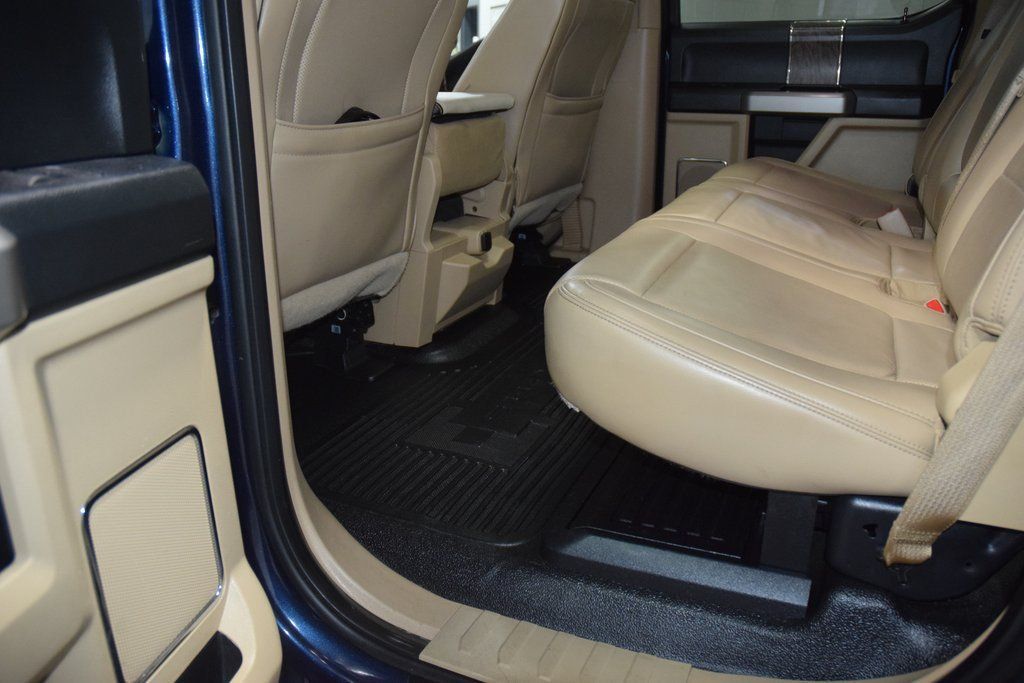 2017 Ford Super Duty F-350 SRW Lariat - 22982969 - 45