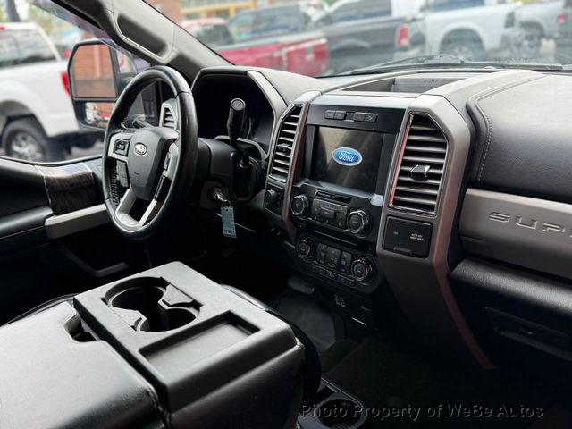 2017 Ford Super Duty F-350 SRW Lariat Crew Cab 4WD - 23026679 - 18