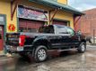 2017 Ford Super Duty F-350 SRW Lariat Crew Cab 4WD - 23026679 - 3
