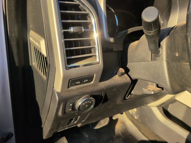2017 Ford Super Duty F-350 SRW Lariat Leveled Deleted - 23091844 - 17