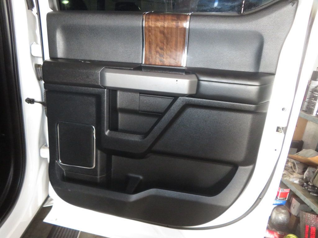 2017 Ford Super Duty F-350 SRW LIFTED EXTRA CLEAN PLATINUM POWERSTROKE EXTAR CLEAN LEATHER 4X4  - 22963971 - 31