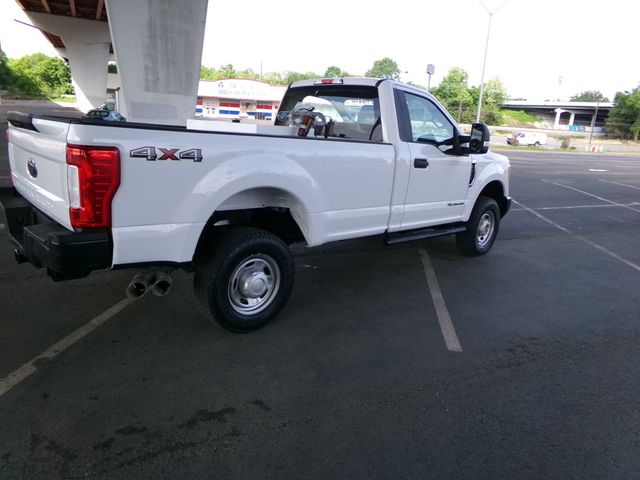 2017 Ford Super Duty F-350 SRW XL 4WD Reg Cab 8' Box - 23013654 - 5