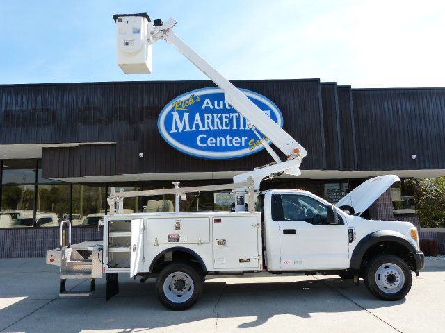 2017 Ford Super Duty F-450 DRW Cab-Chassis 6.8L V10 GAS*XL*2WD*DRW*REGULAR CAB*30FT. "ALTEC" AT200A BUCKET - 22990157 - 26