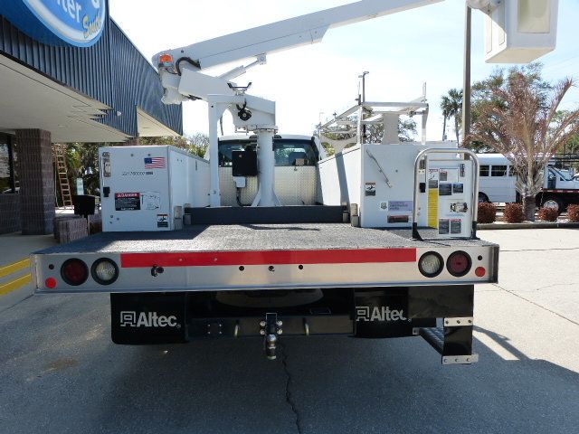 2017 Ford Super Duty F-450 DRW Cab-Chassis 6.8L V10 GAS*XL*2WD*DRW*REGULAR CAB*30FT. "ALTEC" AT200A BUCKET - 22990157 - 32