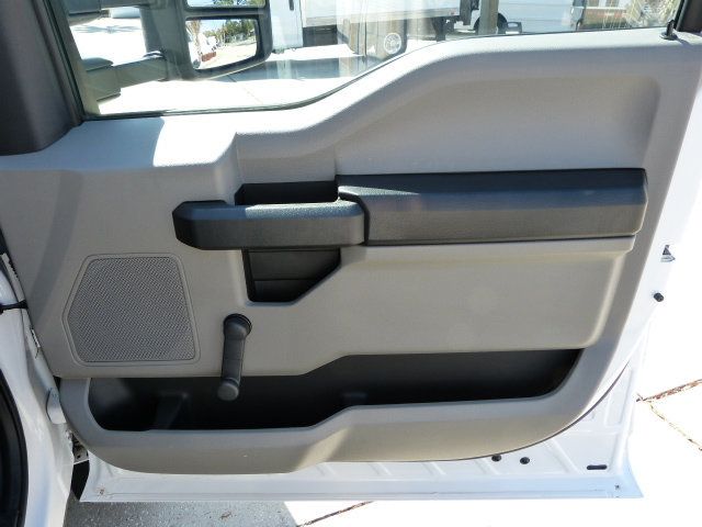 2017 Ford Super Duty F-450 DRW Cab-Chassis 6.8L V10 GAS*XL*2WD*DRW*REGULAR CAB*30FT. "ALTEC" AT200A BUCKET - 22990157 - 37