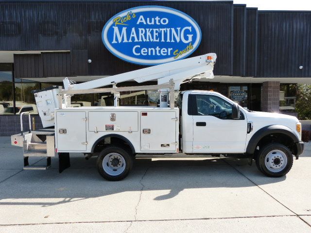 2017 Ford Super Duty F-450 DRW Cab-Chassis 6.8L V10 GAS*XL*2WD*DRW*REGULAR CAB*30FT. "ALTEC" AT200A BUCKET - 22990157 - 3