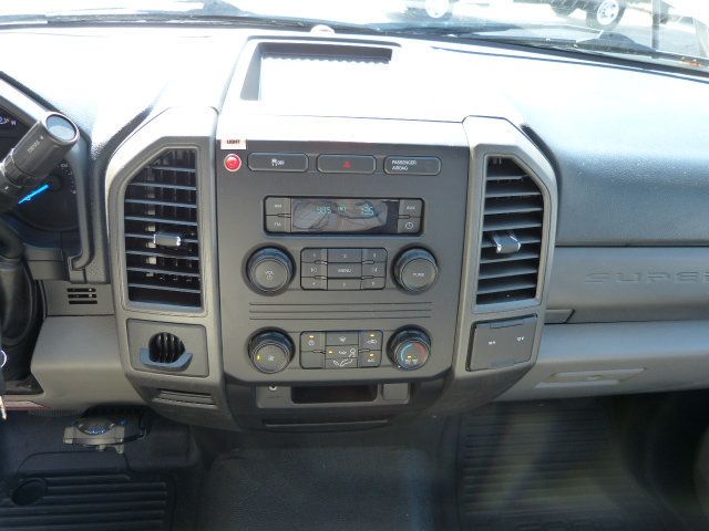 2017 Ford Super Duty F-450 DRW Cab-Chassis 6.8L V10 GAS*XL*2WD*DRW*REGULAR CAB*30FT. "ALTEC" AT200A BUCKET - 22990157 - 45