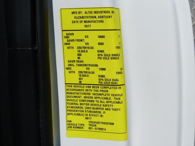 2017 Ford Super Duty F-450 DRW Cab-Chassis 6.8L V10 GAS*XL*2WD*DRW*REGULAR CAB*30FT. "ALTEC" AT200A BUCKET - 22990157 - 55