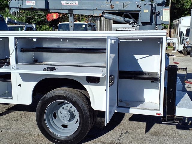 2017 Ford Super Duty F-550 DRW 11' Utility Truck w/Crane - 23088519 - 14