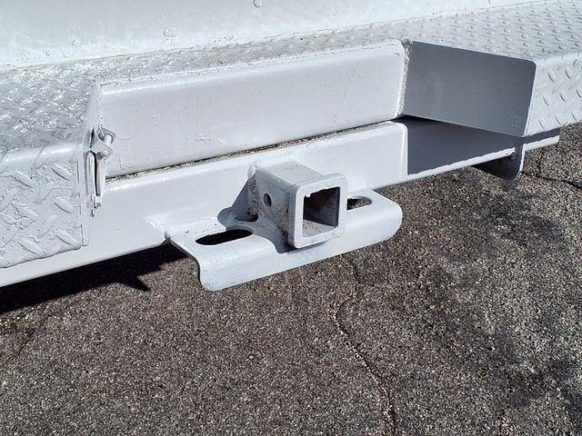 2017 Ford Super Duty F-550 DRW 11' Utility Truck w/Crane - 23088519 - 20