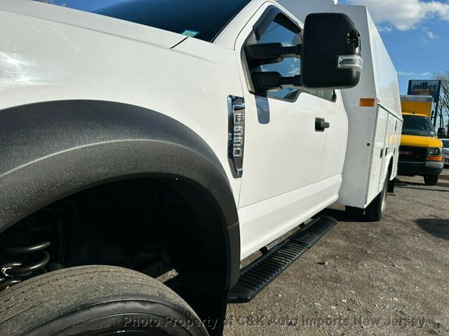 2017 Ford Super Duty F-550 DRW SuperCab 192" WB,ENCLOSED SERVICE BODY - 22642562 - 17