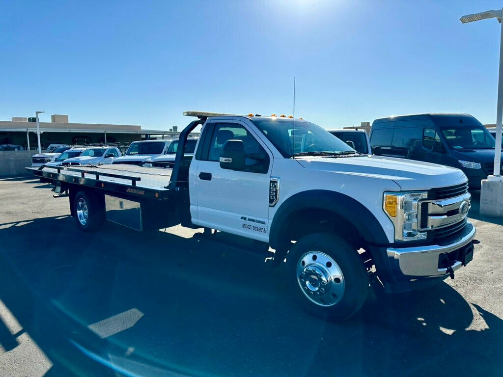 2017 Ford Super Duty F-550 DRW XLT 2WD Reg Cab 205" WB 120" CA - 22631781 - 12