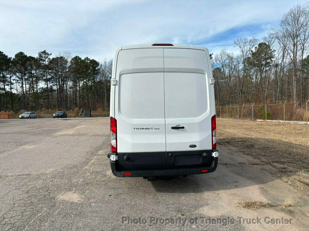 2017 Ford T250HD TRANSIT CARGO VAN BIN STORAGE PKG! JUST 38k +FULL POWER EQUIPMENT! SUPER NICE UNIT! - 22928946 - 7
