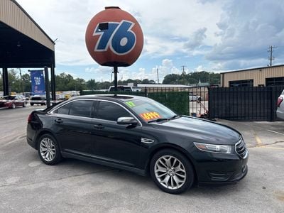 2017 Ford Taurus