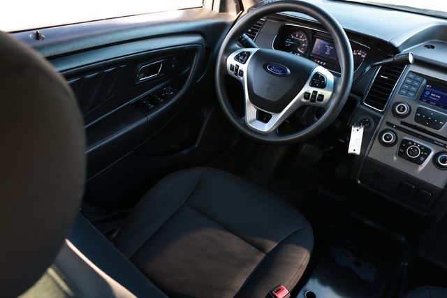 2017 Ford Taurus Police Interceptor - 22995288 - 24