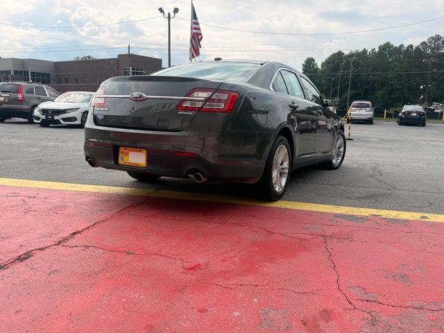 2017 Ford Taurus SE FWD - 23054081 - 17