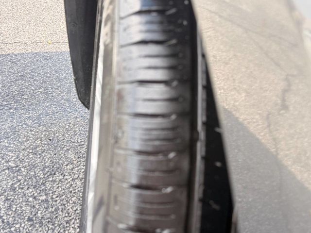 2017 Ford Taurus SE FWD - 23054081 - 8