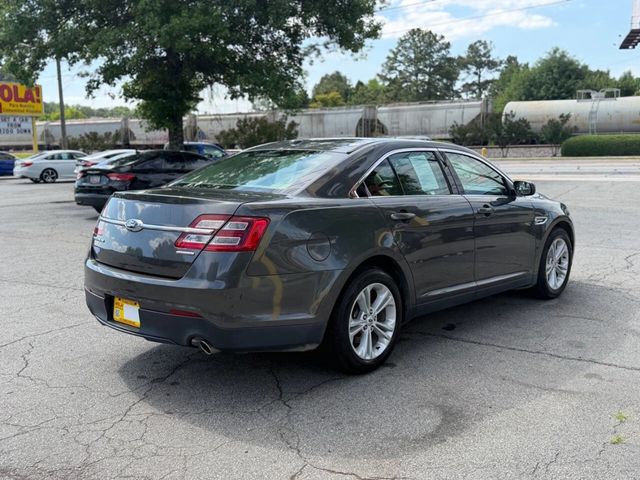 2017 Ford Taurus SE FWD - 23029827 - 4