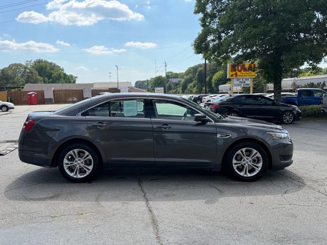 2017 Ford Taurus SE FWD - 23029827 - 5