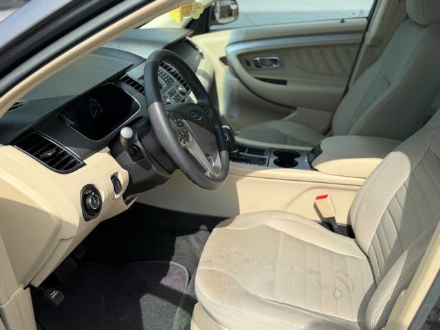 2017 Ford Taurus SE FWD - 23029827 - 8