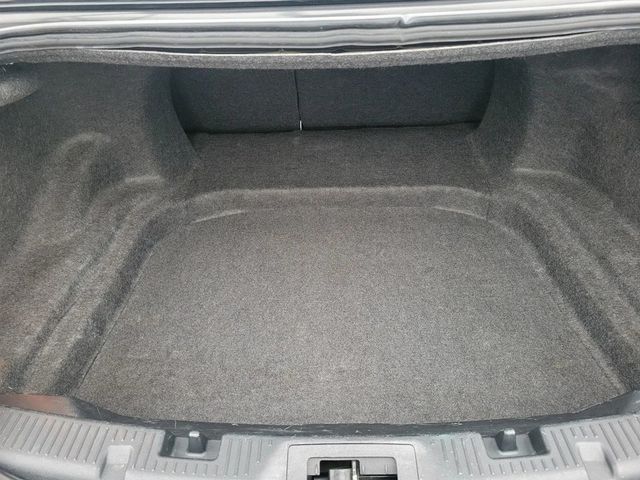 2017 Ford Taurus SEL Sedan 4D - 22953730 - 11