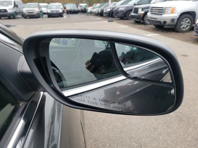 2017 Ford Taurus SEL Sedan 4D - 22953730 - 24