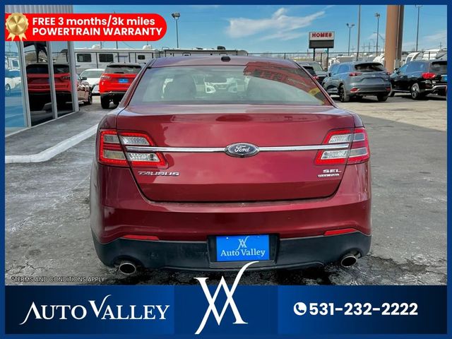 2017 Ford Taurus SEL Sedan 4D - 23025596 - 5